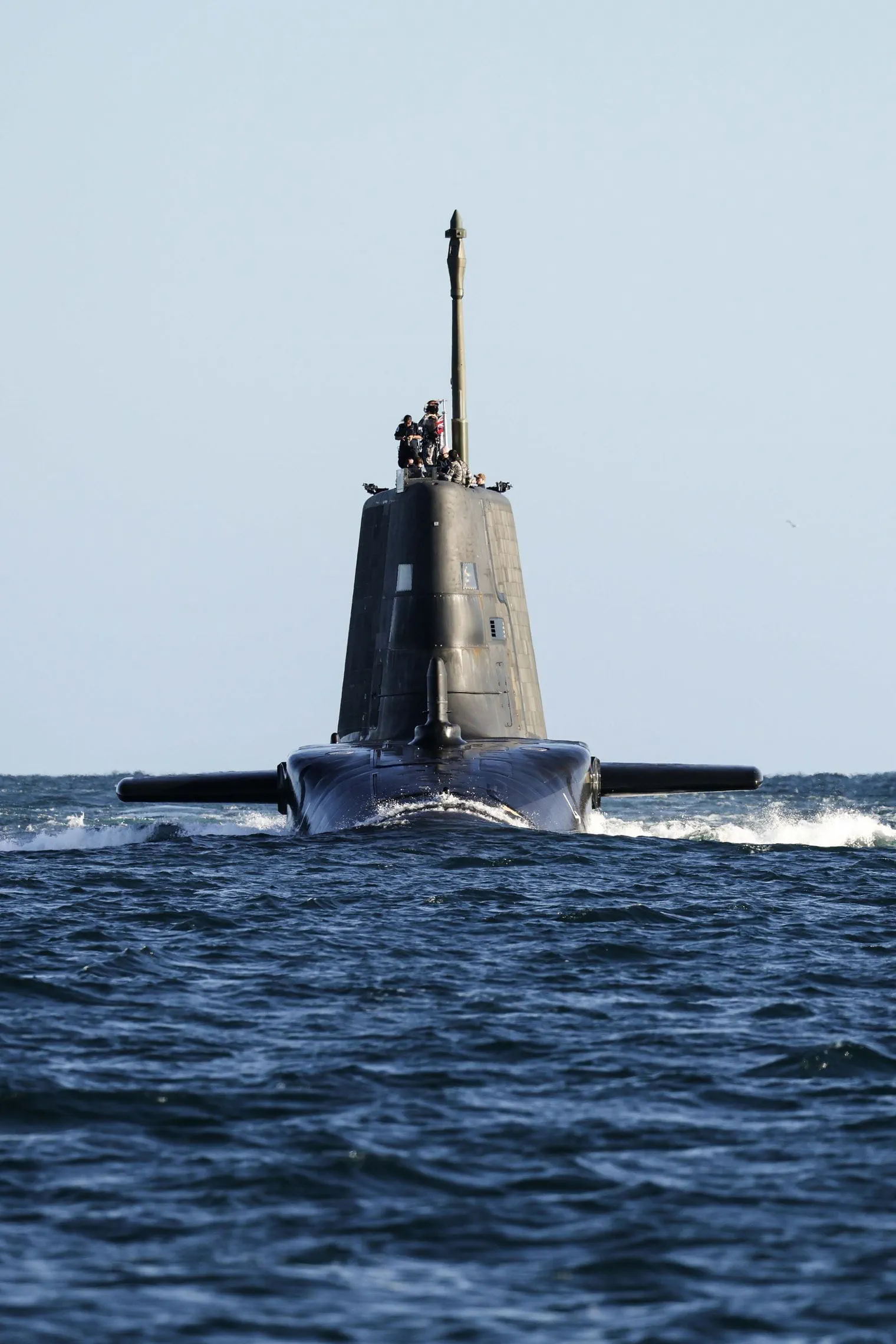 Image Credit: Royal Navy (HMS Anson approaching HMAS Stirling)